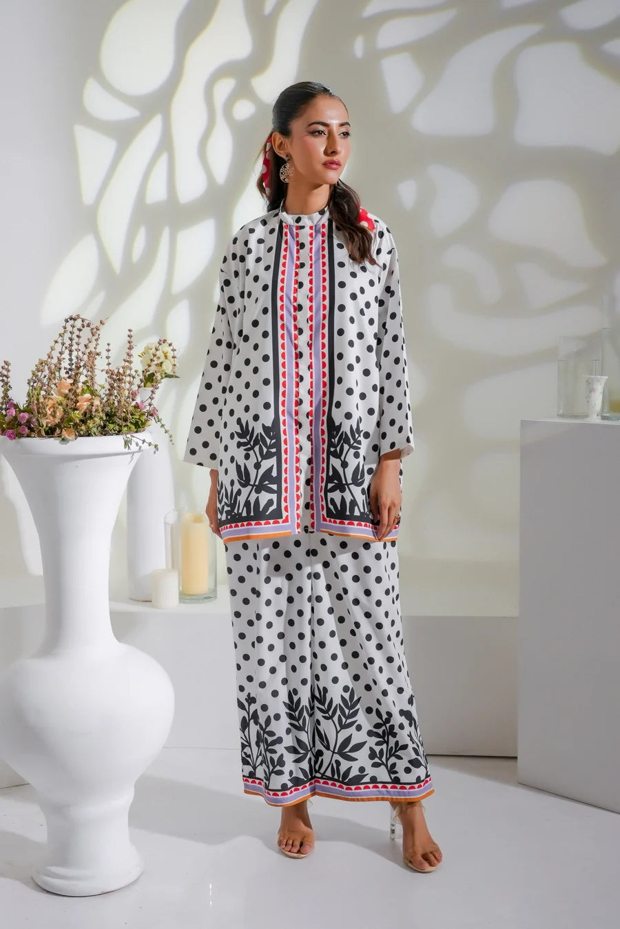 Raven - Beautiful Short Shirt with Printed Trousers