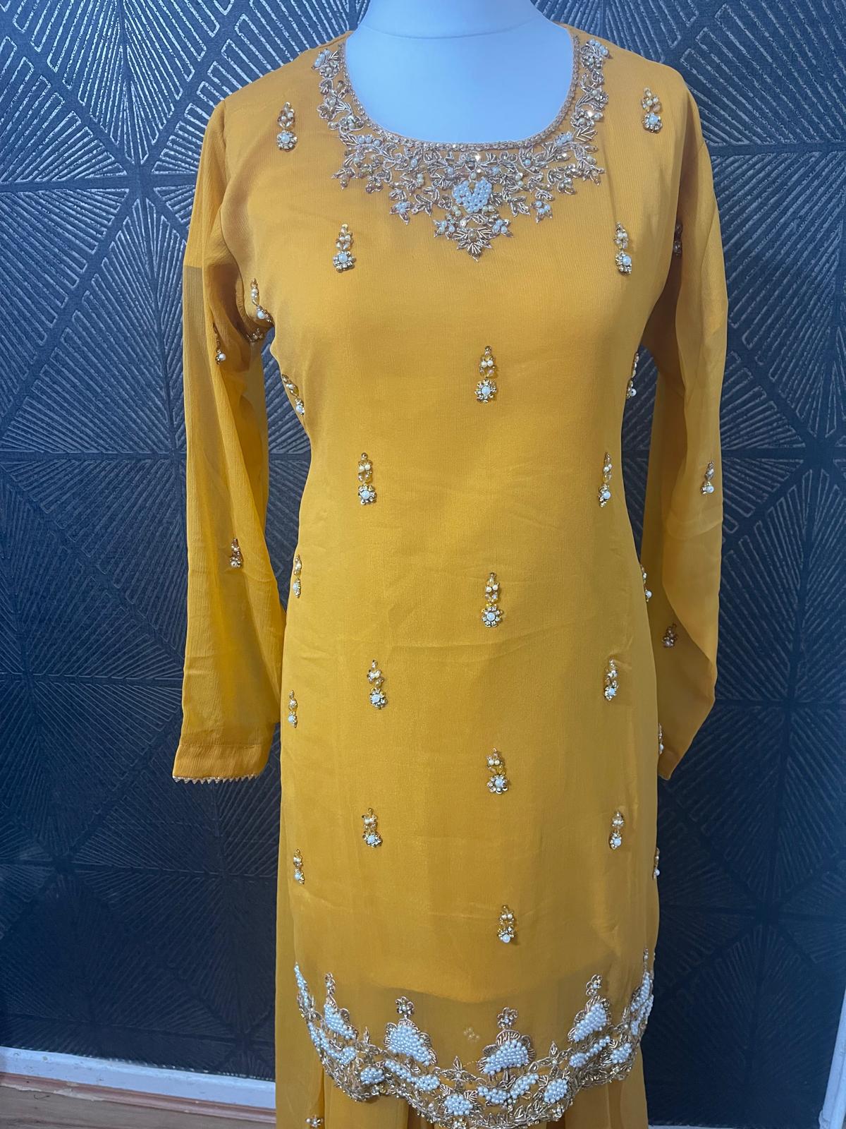 Chiffon Suit Gold Booti